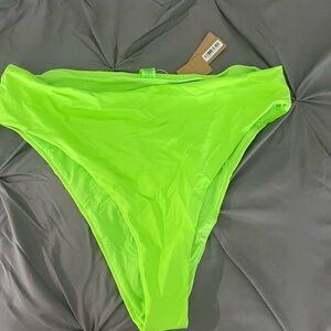 Lime green SKIMS bikini bottom. Brand new with tags. Never worn. Fits like a L